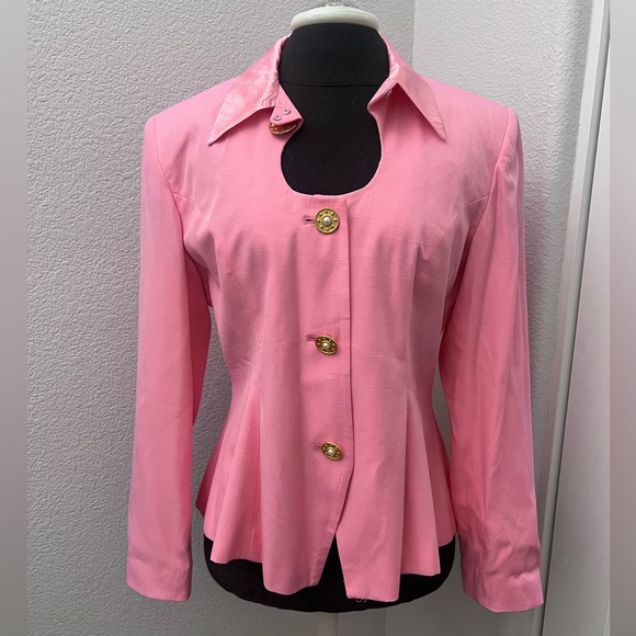 Ivana Vintage Pink Blazer Size 8 one button needs to be repaired - Picture 2 of 8